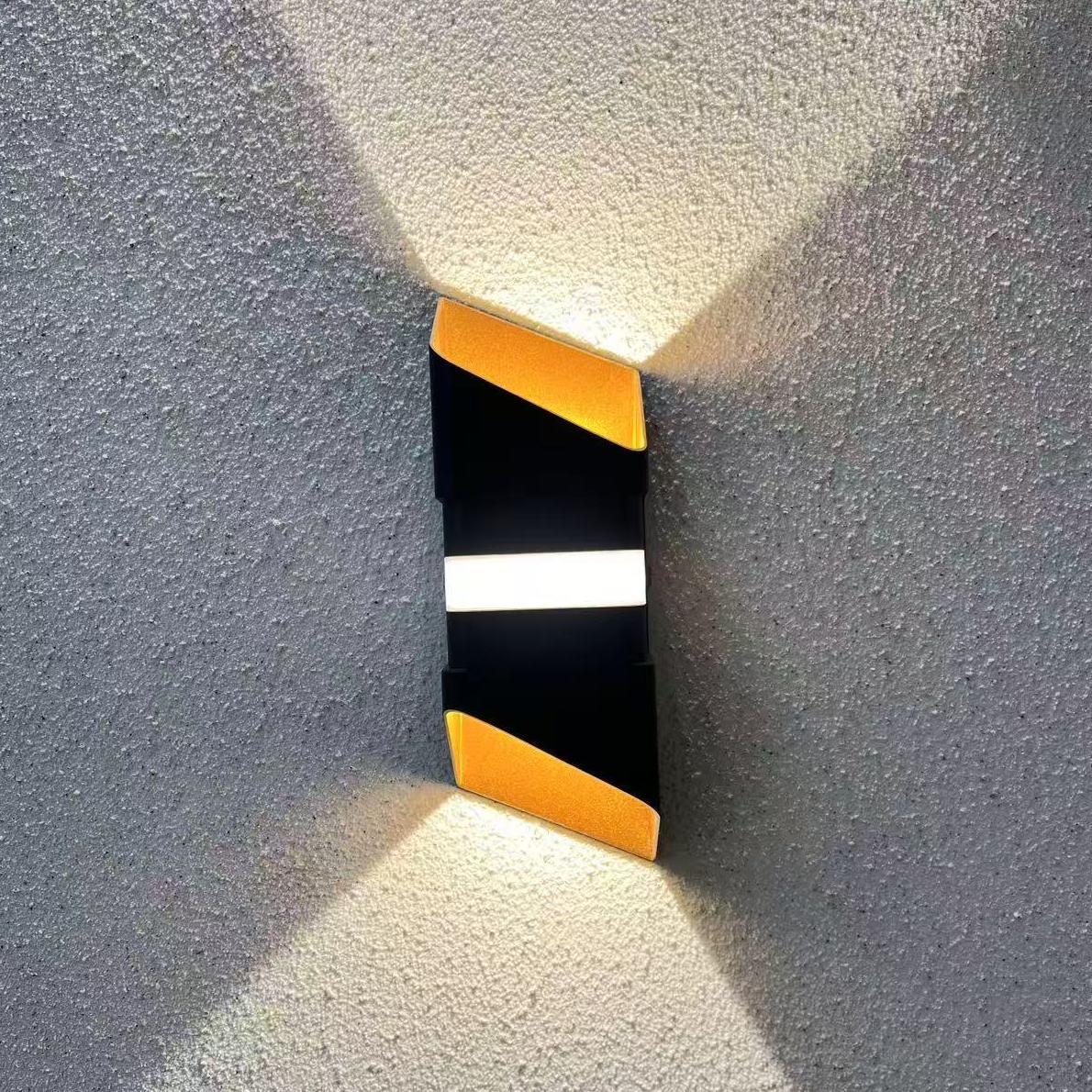 LED wall light