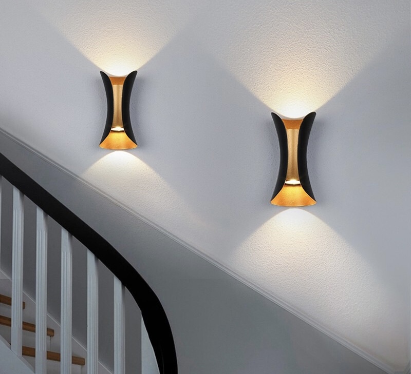 LED wall light
